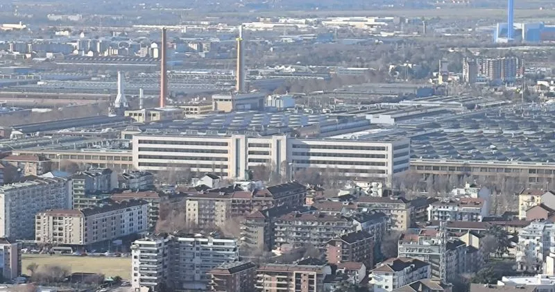 MIRAFIORI - Dopo le vacanze estive si riparte ma c'è l'incubo del ricorso alla cassa integrazione