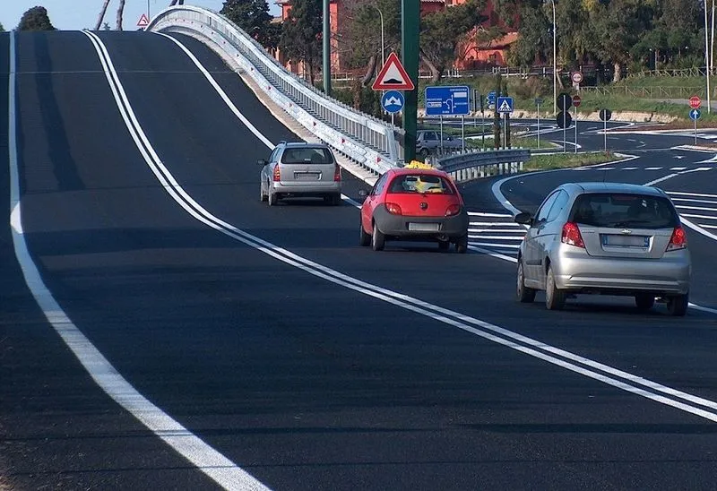 TORINO SUD - Primo weekend di esodo estivo per le vacanze: ecco le strade da evitare a causa del traffico