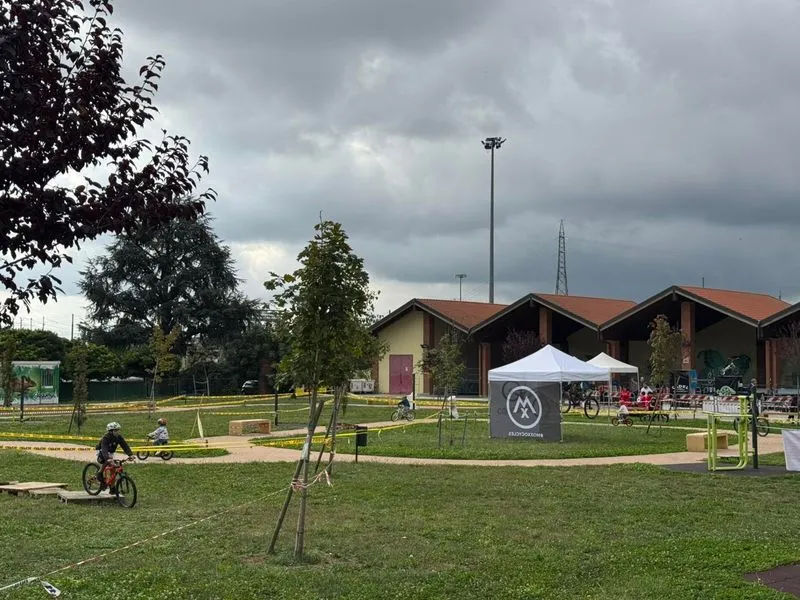TROFARELLO - Tanti ragazzi e famiglie alla terza edizione del Bike Festival - FOTO