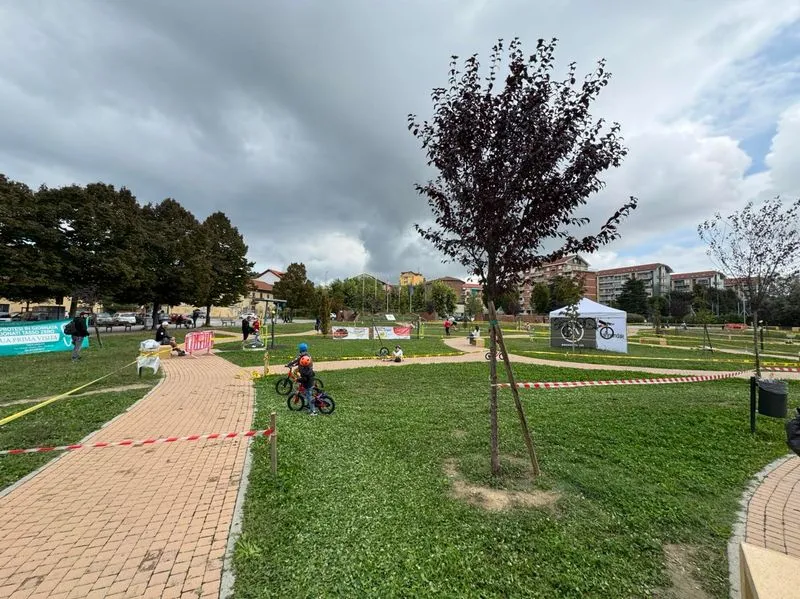 TROFARELLO - Tanti ragazzi e famiglie alla terza edizione del Bike Festival - FOTO