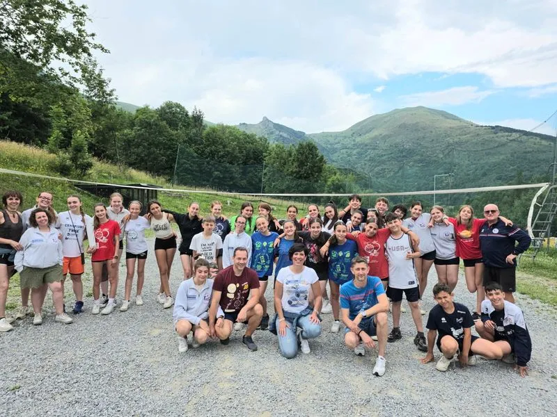 TROFARELLO - 25° campo estivo TSec pallavolo: «Che bella storia, il futuro siamo noi»