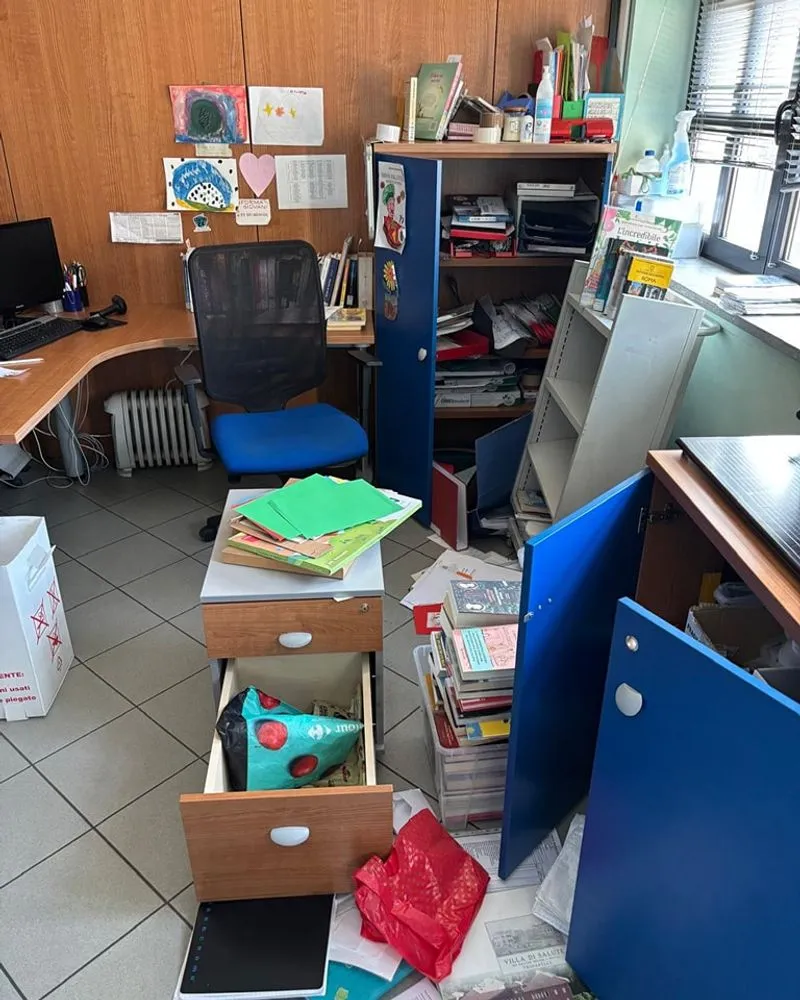 TROFARELLO - Ladri in azione di notte al centro polifunzionale Marzanati - FOTO