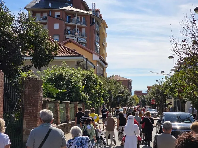 TROFARELLO - Un successo la camminata dinamica «Ognuno al suo passo» - FOTO