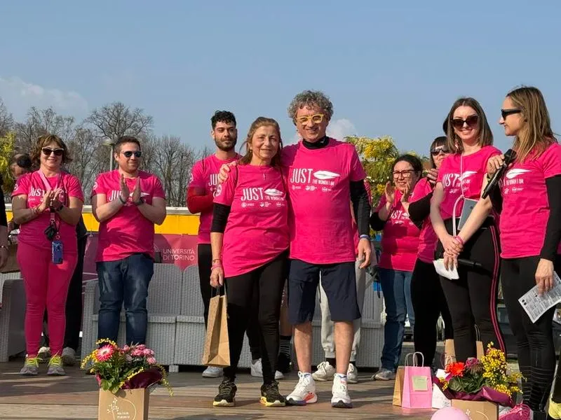 SANTENA - Successo per Just The Woman I Am On The Road - FOTO