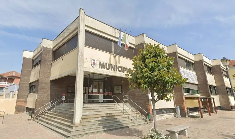 TROFARELLO - Tensostruttura Pertini, incontro tra Comune e gestore dell'impianto