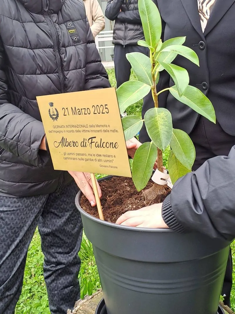 DRUENTO-SAN GILLIO-GIVOLETTO-VAL DELLA TORRE - Scuole in prima fila per la «Giornata nazionale della memoria e dell'impegno in ricordo delle vittime delle mafie» - FOTO