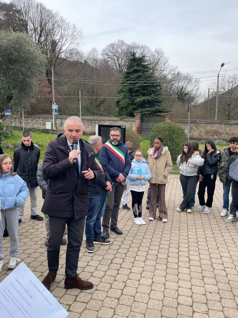 DRUENTO-SAN GILLIO-GIVOLETTO-VAL DELLA TORRE - Scuole in prima fila per la «Giornata nazionale della memoria e dell'impegno in ricordo delle vittime delle mafie» - FOTO