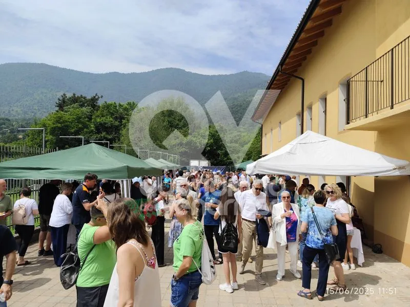 VAL DELLA TORRE - Torna a risplendere l'oratorio «Don Bronzino»: al taglio del nastro anche l'Arcivescovo - FOTO