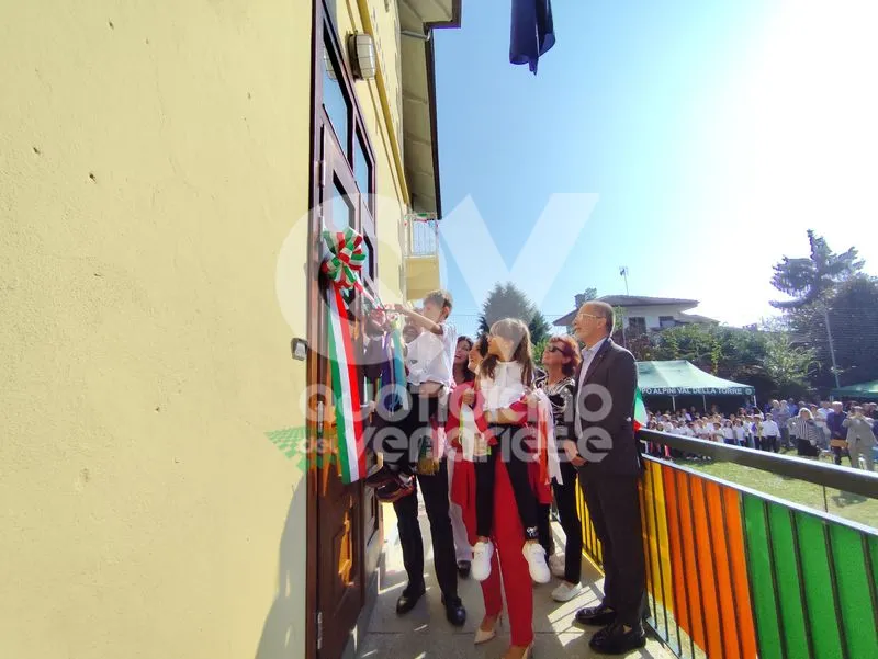 VAL DELLA TORRE - Grande festa per la nuova scuola Astrua - FOTO