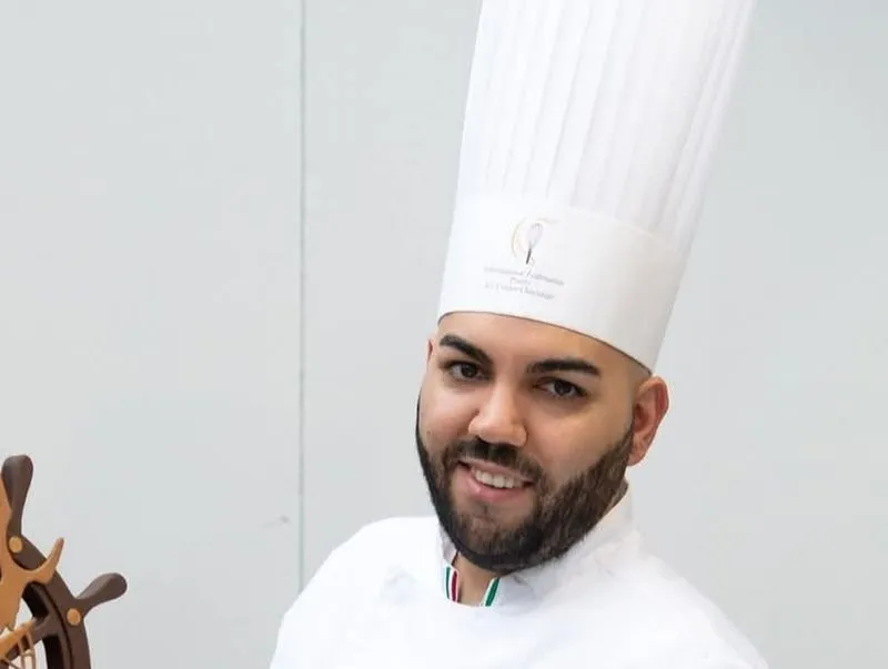 VAL DELLA TORRE-RIVOLI - Nicolas Vella vince il «Premio pralina» ai mondiali di pasticceria