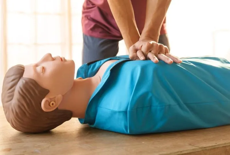 VALPERGA-CUORGNE' - Gli esperti Asl To4 insegneranno agli studenti le manovre per salvare una vita