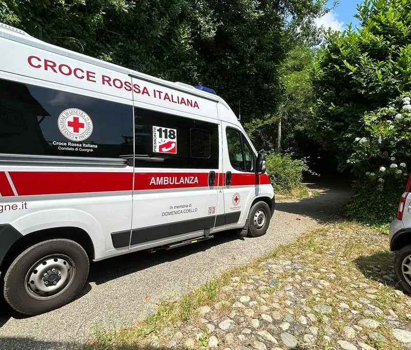 VALPERGA - Escursionista cade e si sente male sul sentiero per Belmonte: intervento di Soccorso Alpino e Croce Rossa