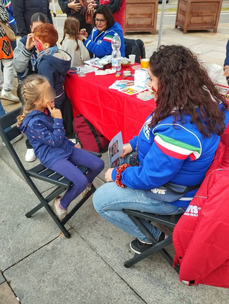VENARIA - Un 1 Novembre di allegria con la «Castagnata» dell'Avis e il concerto de «I Cavalieri di Zara» - FOTO
