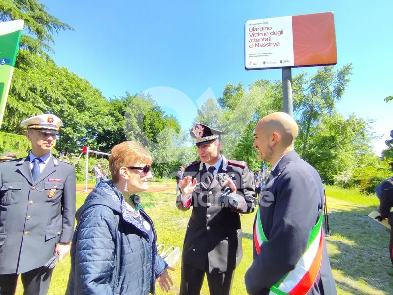 VENARIA - Nel parco Salvo d'Acquisto il giardino «Vittime della strage di Nassiriya» - FOTO