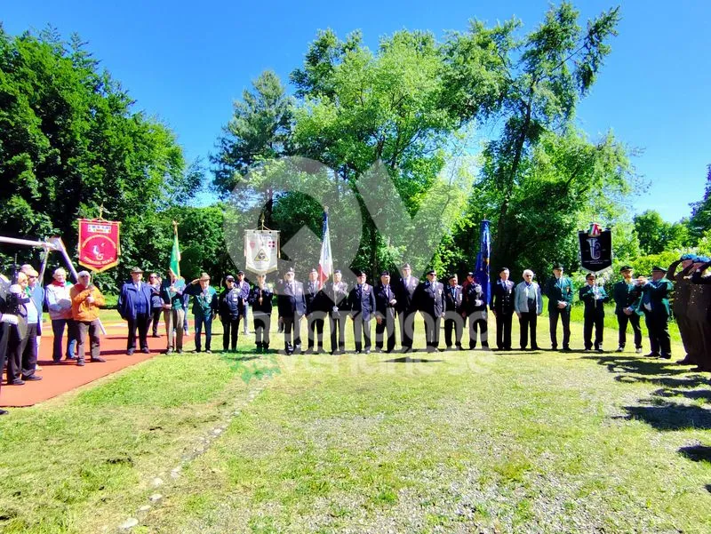 VENARIA - Nel parco Salvo d'Acquisto il giardino «Vittime della strage di Nassiriya» - FOTO