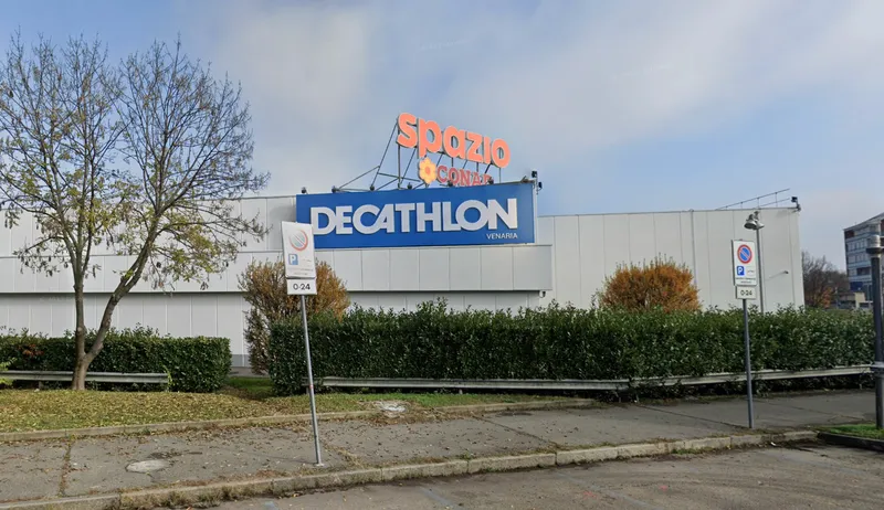VENARIA - Decathlon decide di chiudere il punto vendita entro ottobre 2025: a rischio quindici posti di lavoro