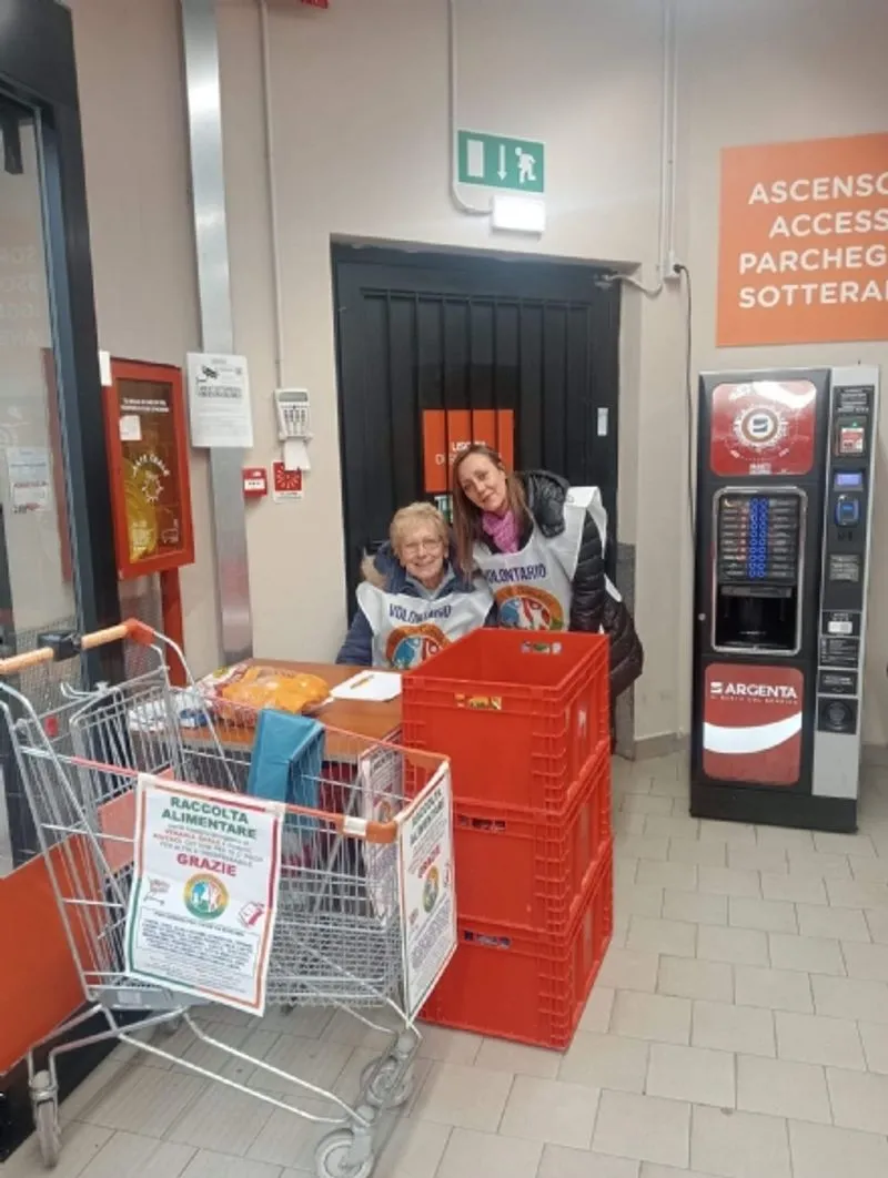 VENARIA - Sabato 18 ottobre all'Ekom ritorna la colletta alimentare dell'associazione «Gli amici di Giovanni»