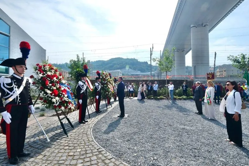 VENARIA - Sette anni dopo la tragedia Ponte Morandi e la morte di Andrea Vittone: «Attesa per le risposte» - FOTO