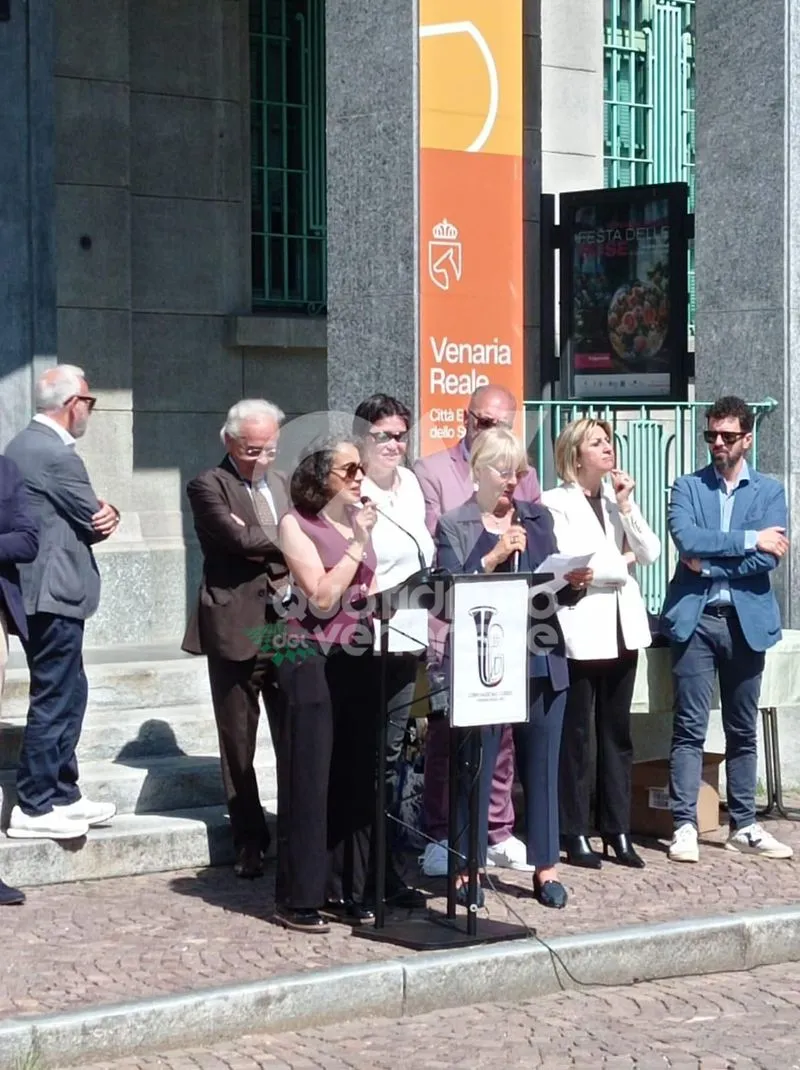 VENARIA - I 150 anni della Banda: festa e musica con il concerto delle gemellate Vizille e Montaione - FOTO e VIDEO
