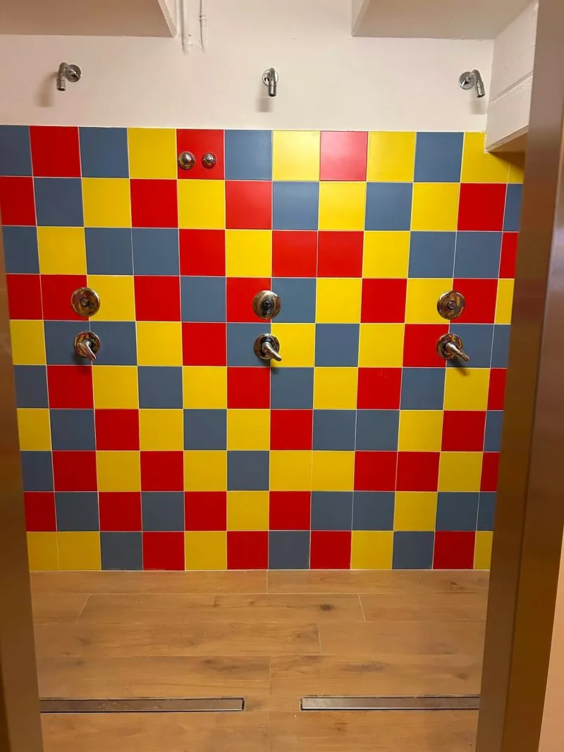 VENARIA - Conclusi i lavori di riqualificazione delle palestre delle scuole «8 Marzo» e «Matitone» - FOTO