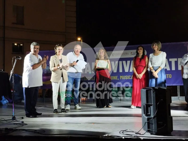 VENARIA - Rebecca e Riccardo vincono «La Corrida di ieri e di oggi»: un sabato sera indimenticabile - FOTO