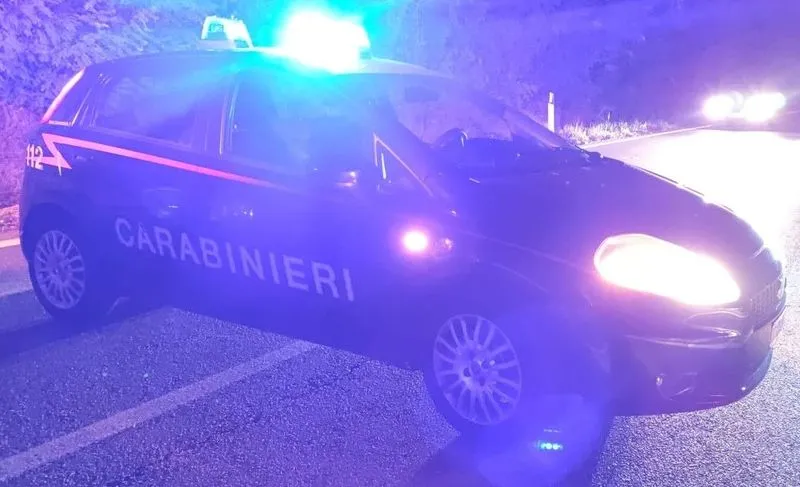 VENARIA - Spaccate con il tombino a Savona: denunciato un 34enne Venariese