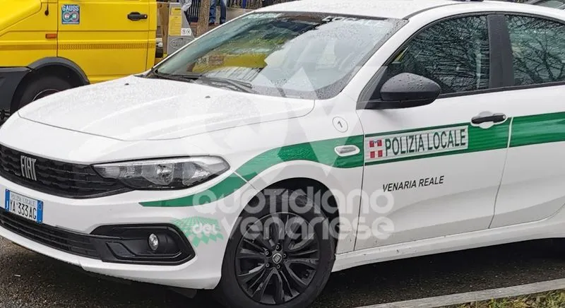 INCIDENTE A VENARIA REALE - Donna investita da un'auto in via Boccaccio