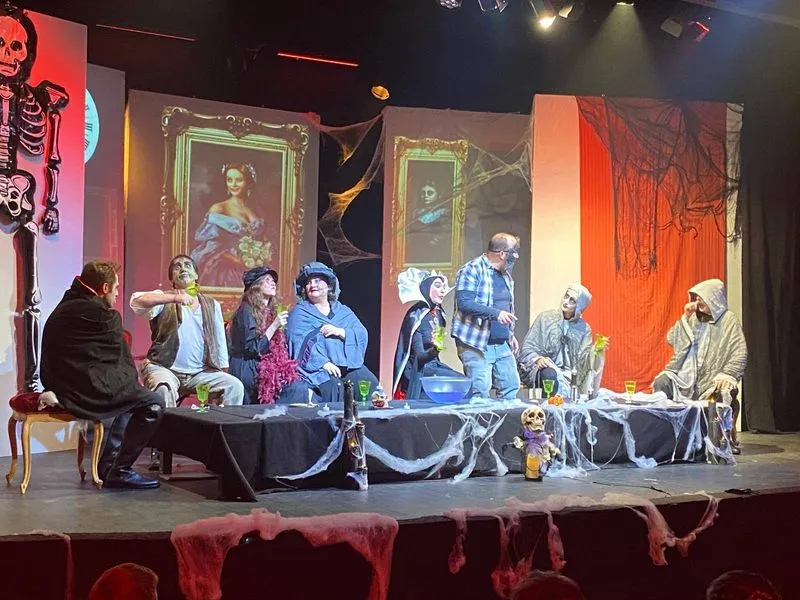 VENARIA-DRUENTO - Musica, allegria, maschere e... «dolcetto o scherzetto?»: il successo di Halloween - FOTO