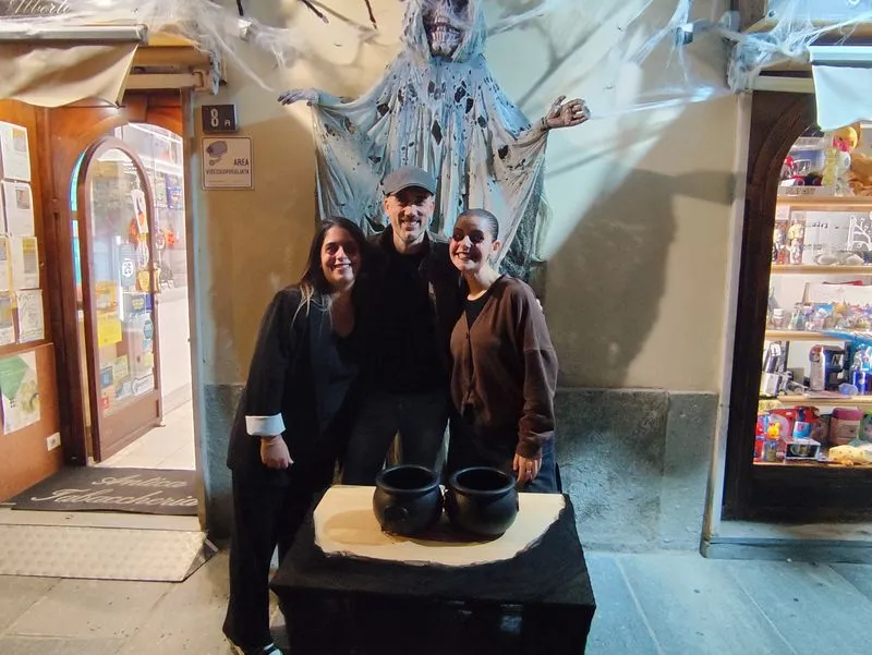 VENARIA-DRUENTO - Musica, allegria, maschere e... «dolcetto o scherzetto?»: il successo di Halloween - FOTO