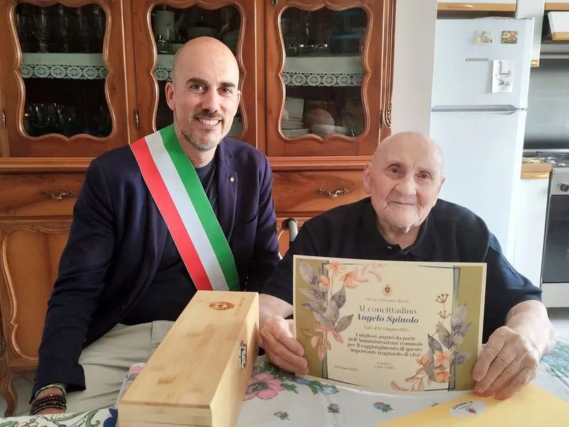 VENARIA - Grande festa per i 100 anni del professor Angelo Spinolo - FOTO