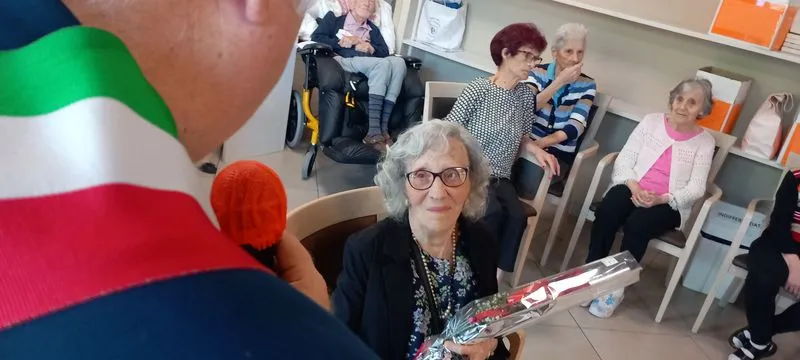 VENARIA - Grande festa alla «Piccola Reggia» per i primi cento anni della signora Filomena Fiorentino - FOTO
