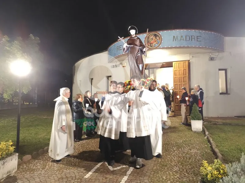 VENARIA - Salesiani in festa per il nuovo parroco di San Francesco: don Augusto Motta - FOTO