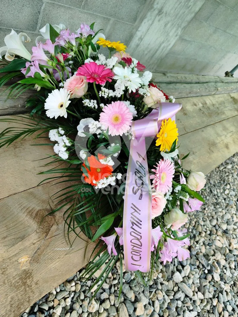VENARIA - Lacrime e tanta commozione ai funerali di Cinzia D'Aries - FOTO