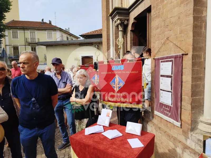 VENARIA - Lacrime, commozione e i palloncini del suo Asilo: l'ultimo saluto a Ernestino Balma - FOTO E VIDEO