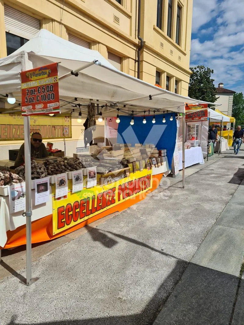 VENARIA - Centro Storico invaso di profumi per la «Festa delle Rose» e «Fragranzia»: IL PROGRAMMA DI DOMENICA - FOTO