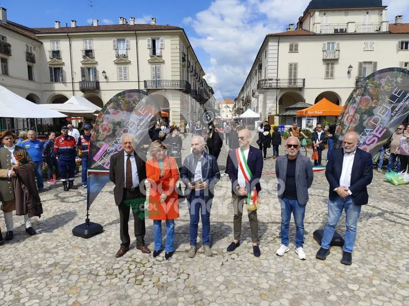VENARIA - Centro Storico invaso di profumi per la «Festa delle Rose» e «Fragranzia»: IL PROGRAMMA DI DOMENICA - FOTO
