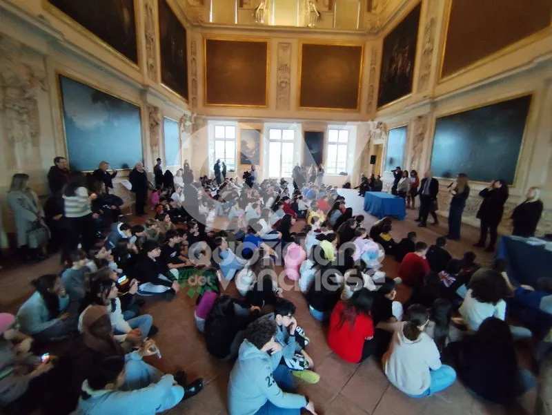VENARIA - «La mia Reggia»: gli studenti Under 19 entreranno gratis alla Reggia, nei Giardini e nel Castello della Mandria - FOTO