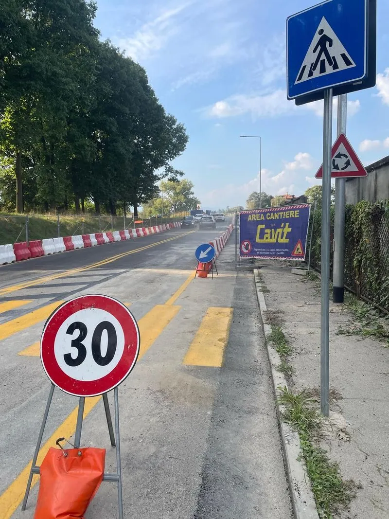 VENARIA - Lavori per il ponte sul Ceronda: dal 1 ottobre torna il doppio senso di circolazione e l'accesso in via Stefanat - FOTO