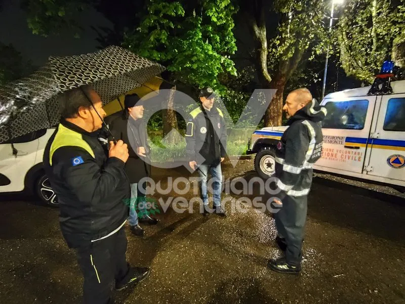 MALTEMPO A VENARIA - Il Ceronda supera il livello di guardia. Parco della Mandria chiuso - FOTO