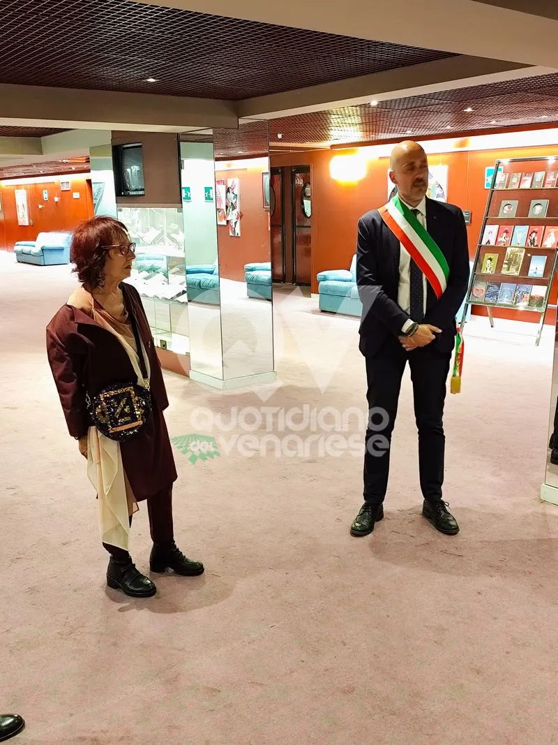 VENARIA - Al «Piccolo Regio» di Torino la personale dell'artista venariese Mariella Lavarino - FOTO