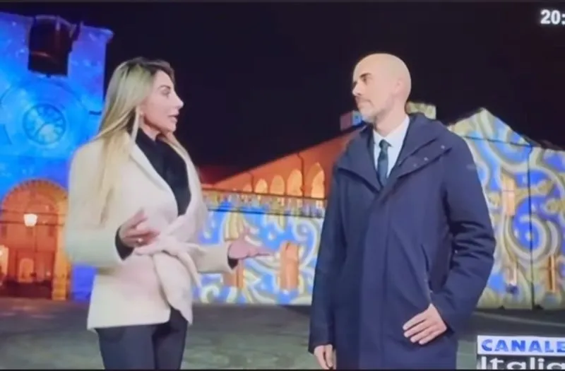 VENARIA - Le bellezze natalizie della Reale viste in tv grazie al programma «È Natale è magia» di Canale Italia - FOTO