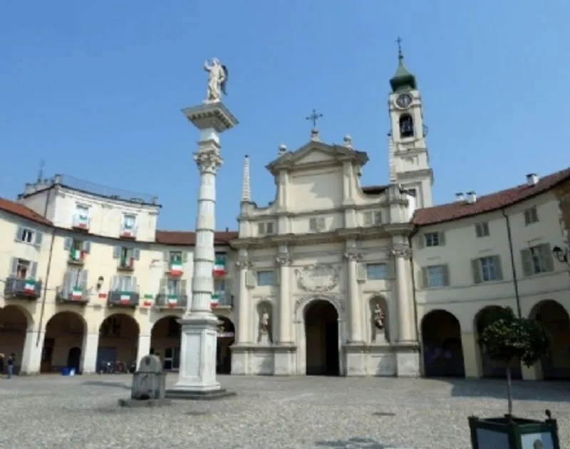 VENARIA - Per tre giorni la parrocchia di Santa Maria sarà «Chiesa Giubilare» - IL PROGRAMMA
