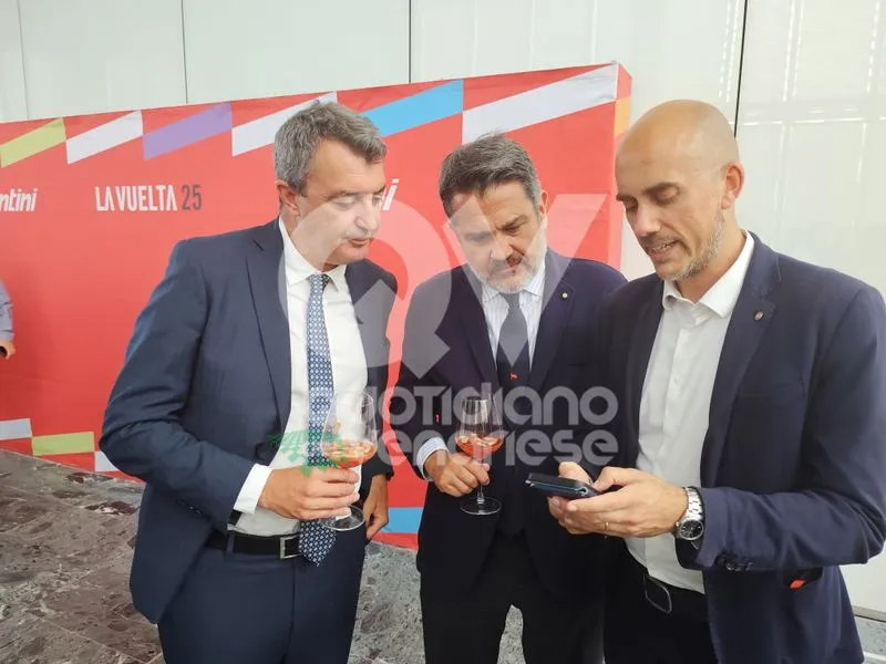 VENARIA - Conto alla rovescia verso la partenza de «La Vuelta a España 2025» di ciclismo - FOTO E VIDEO