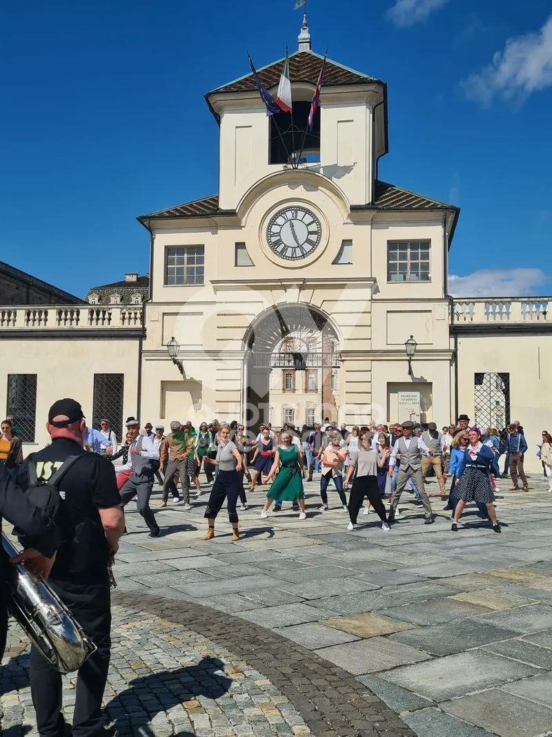 VENARIA - Nonostante il maltempo, Reggia piena di turisti durante il ponte di Pasqua - FOTO E VIDEO