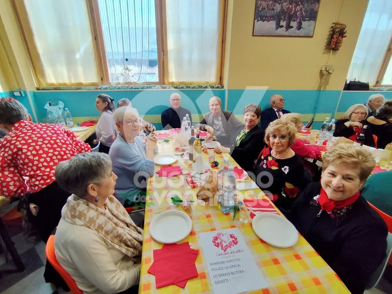 VENARIA - Al «Centro Bonino» il «Pranzo di San Valentino», per stare assieme e festeggiare l'amore - FOTO