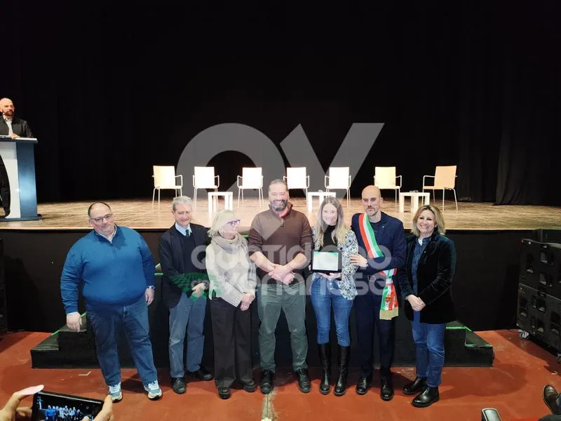 VENARIA - Premiati i commercianti e gli imprenditori che hanno fatto la storia della Città - FOTO