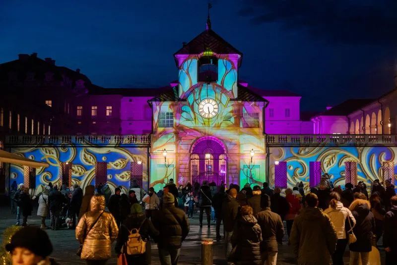 VENARIA - Con l'accensione delle luci e dei video mapping parte «Immaginaria», il Natale Reale - IL PROGRAMMA