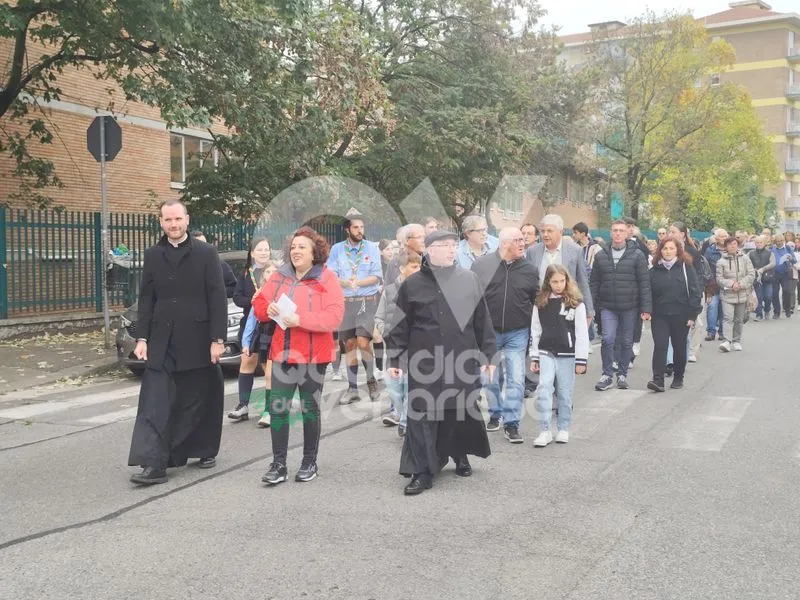 VENARIA - Grande festa con il Vescovo per don Enrico Griffa, nuovo parroco di Santa Gianna e San Paolo - FOTO