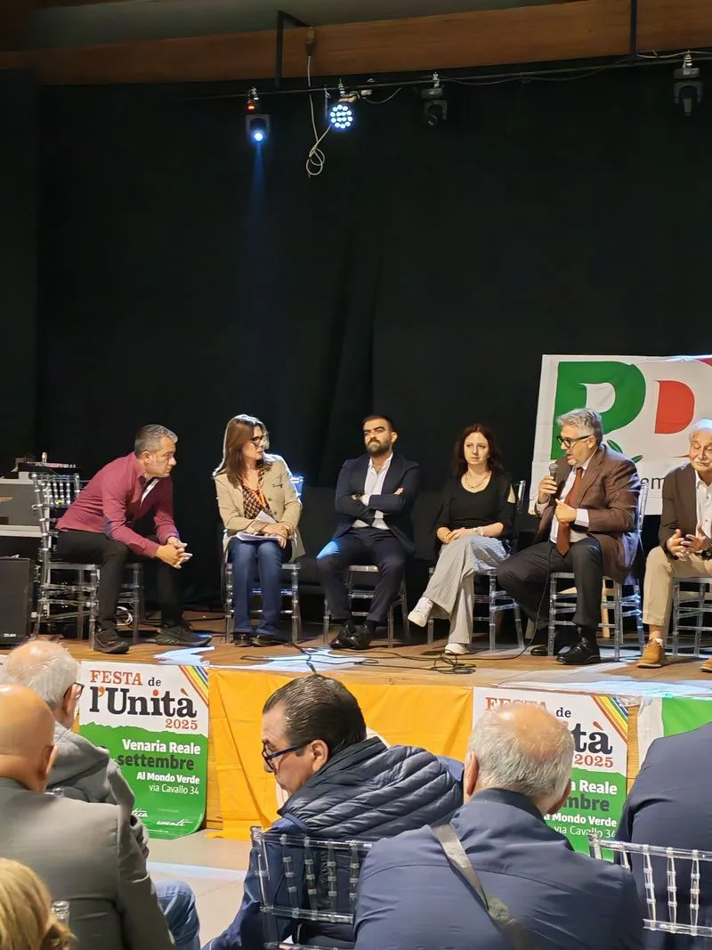 VENARIA - Con l'intervista al presidente del Pd, Stefano Bonaccini, si è conclusa la «Festa dell'Unità» - FOTO