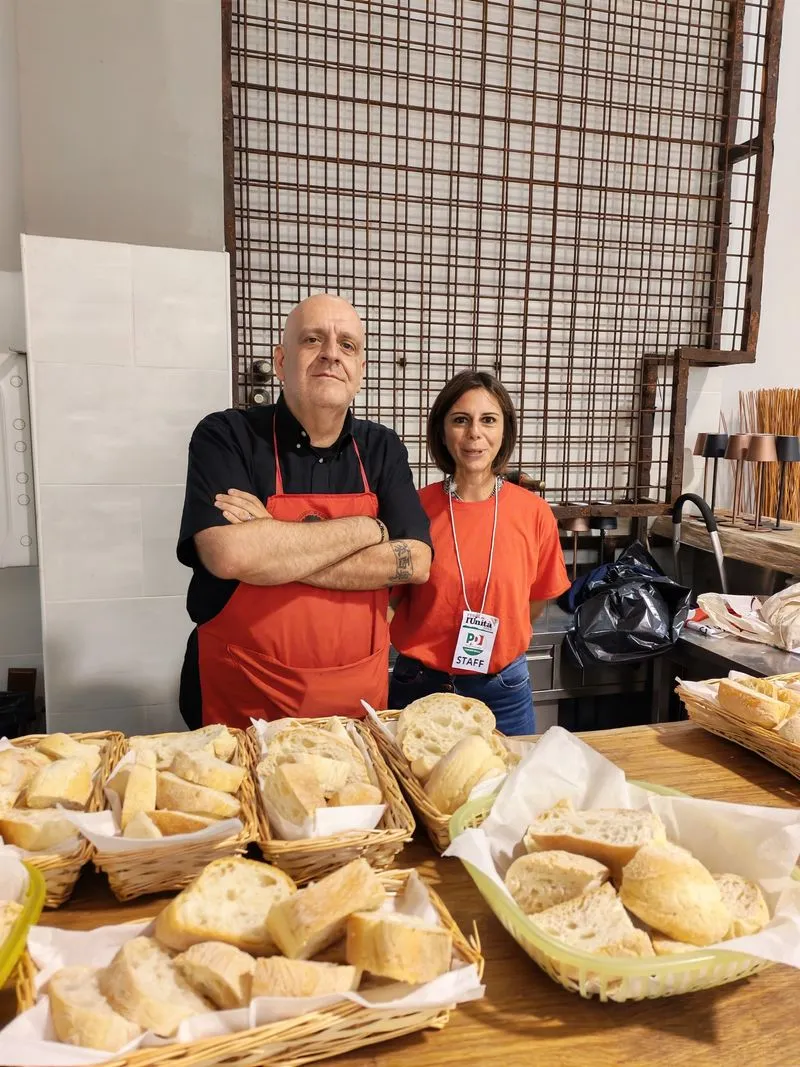 VENARIA - Con l'intervista al presidente del Pd, Stefano Bonaccini, si è conclusa la «Festa dell'Unità» - FOTO